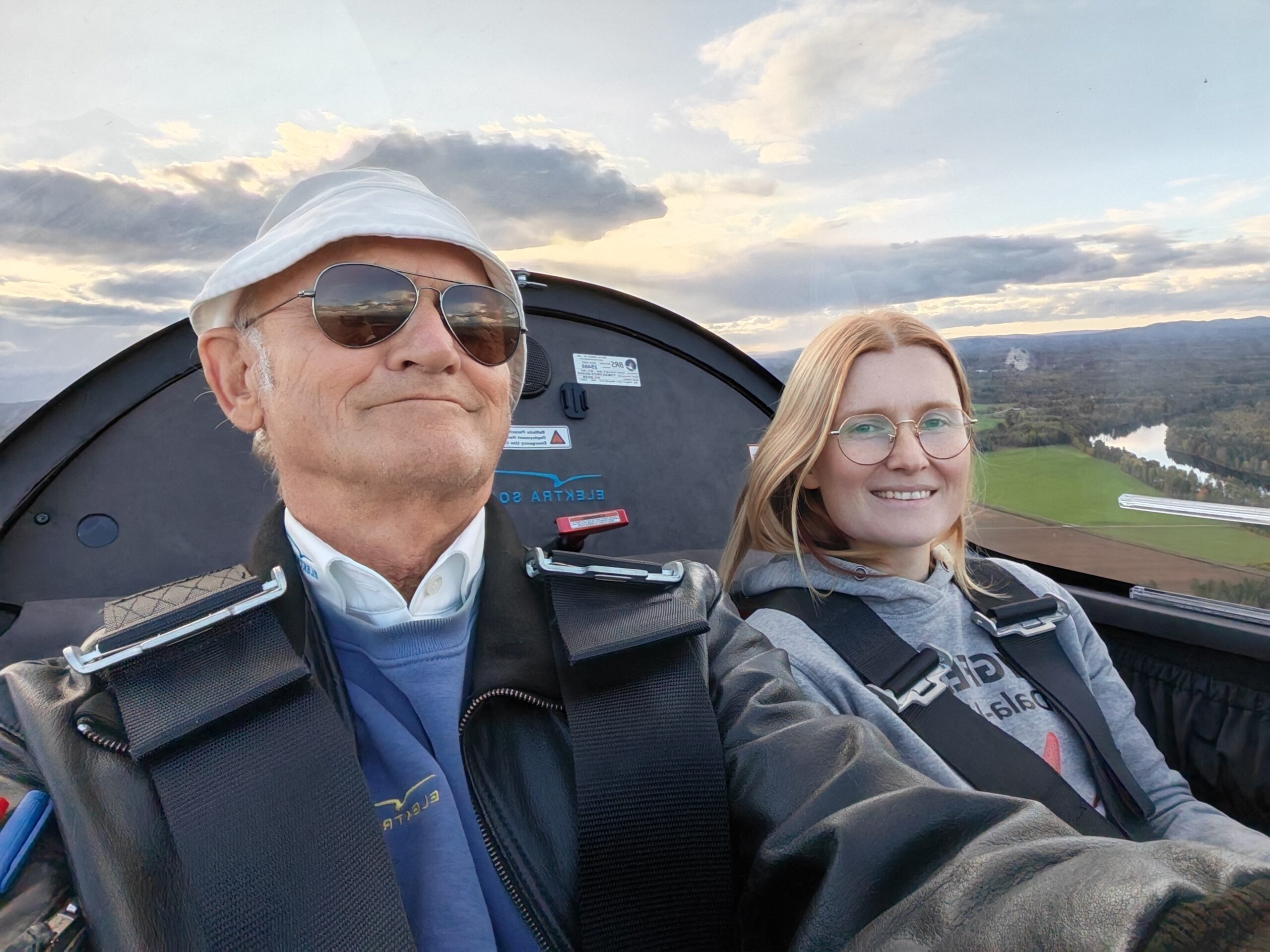 Erwerb der Piloten-Lizenz (UL) auf Elektra Trainer (ganzjährig)